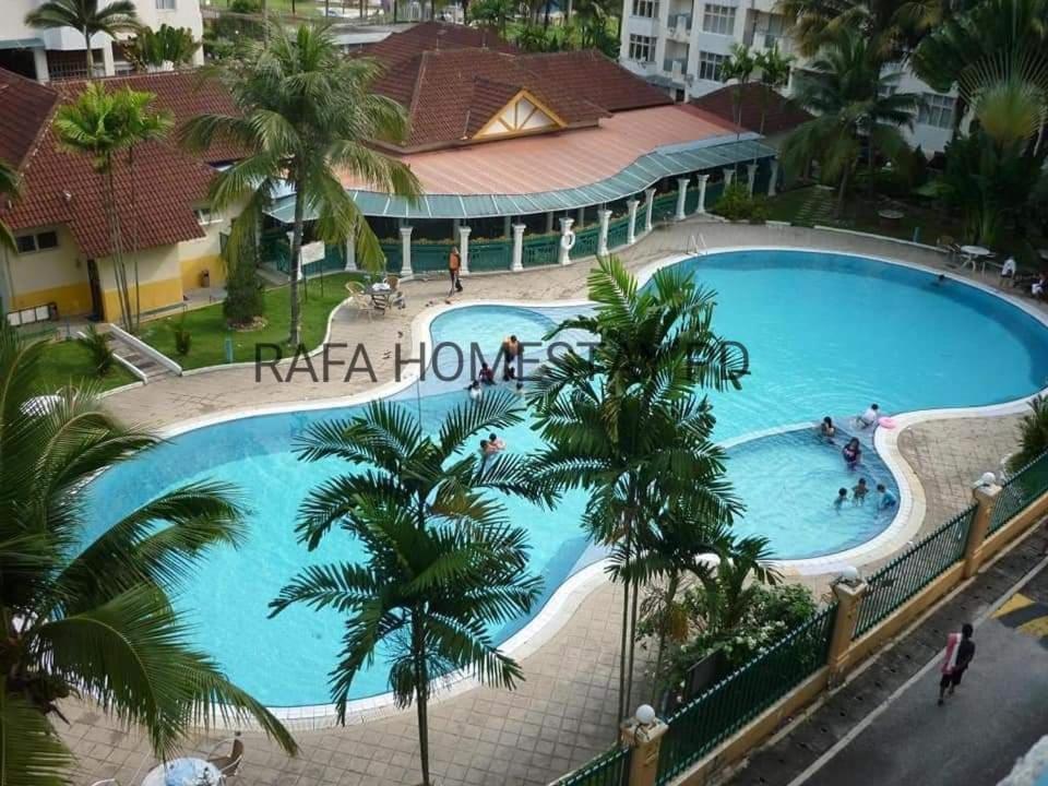 Rafa Homestay Pd Петалинг Джая Екстериор снимка